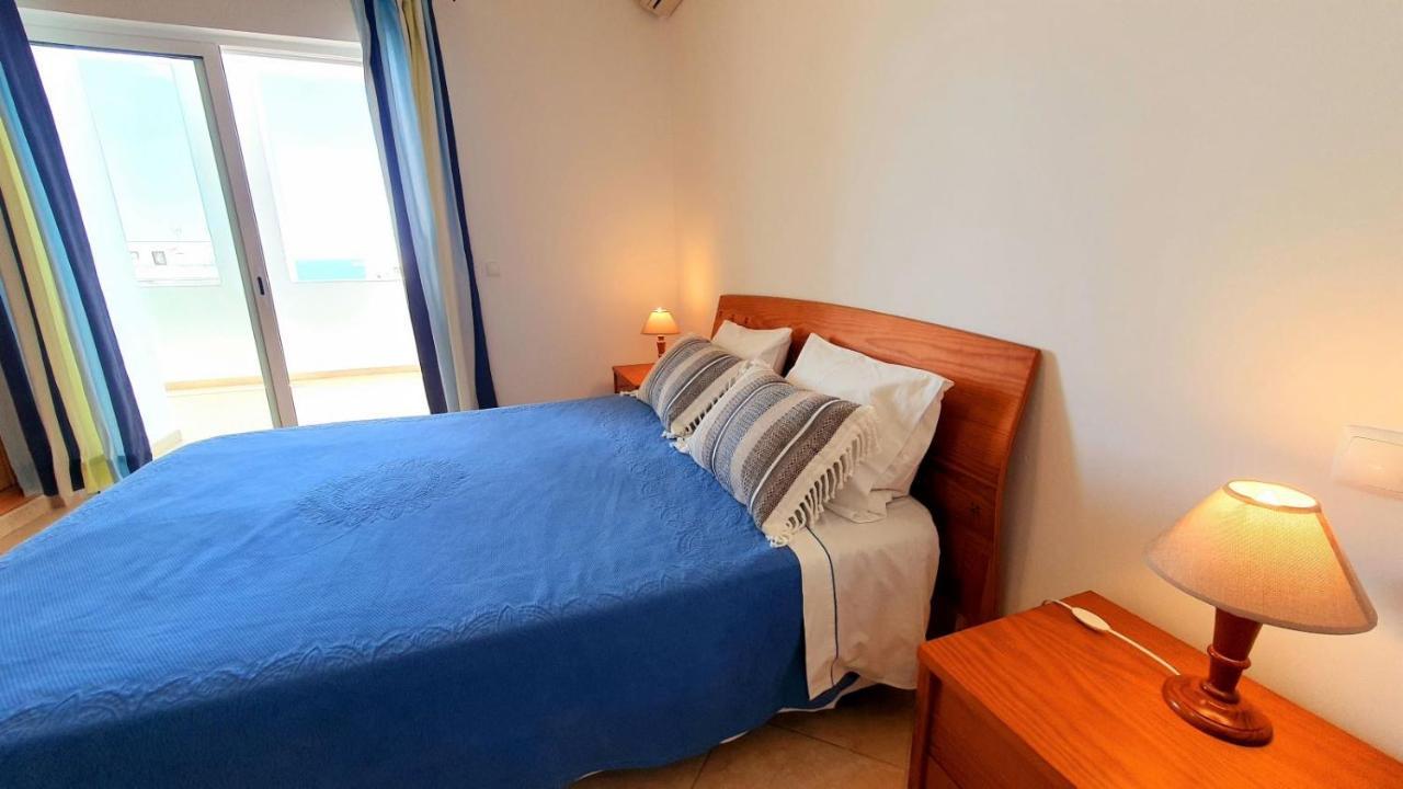 Quarteira Beach Vacation: 2Br Steps To The Sand מראה חיצוני תמונה