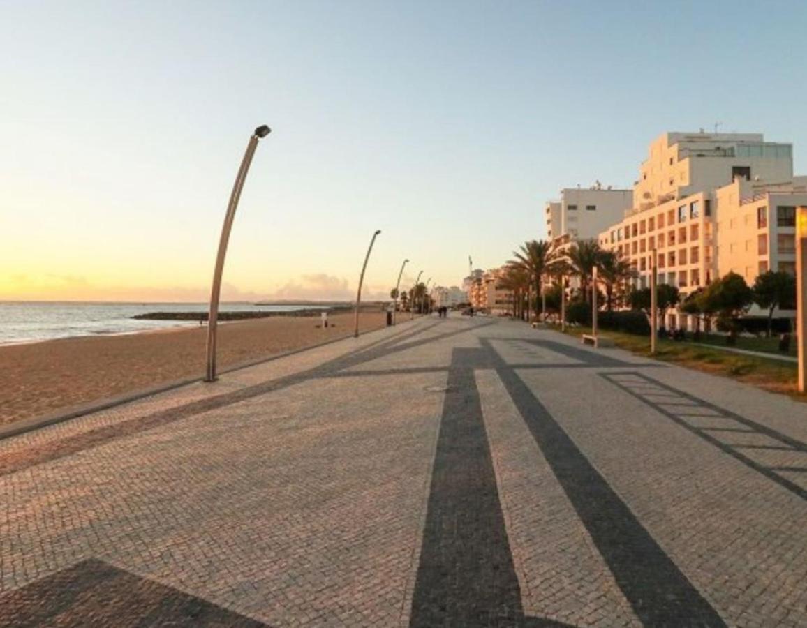 Quarteira Beach Vacation: 2Br Steps To The Sand מראה חיצוני תמונה